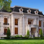 Desain-Rumah-Klasik-Elegansi-yang-Tak-Lekang-oleh-Waktu